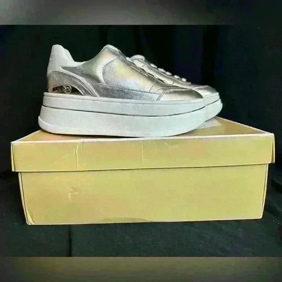 New Michael Kors Hayes Platform Sneakers 8.5M - Picture 1 of 8